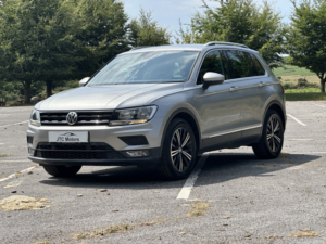 2017 Volkswagen Tiguan 2.0 Tdi 150 Se Nav 5dr Man, Diesel, Silver + Excellent Value in Silver — image 2