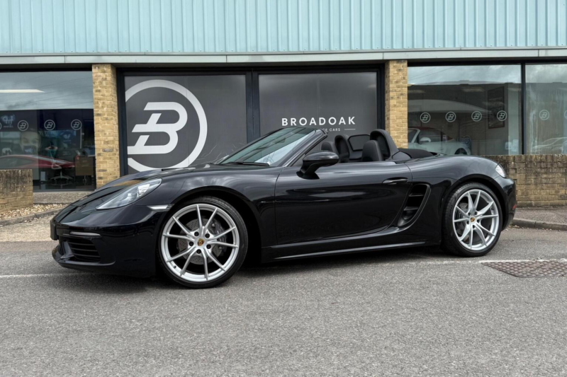 2019 Porsche 718 Boxster 2.0t Pdk Euro 6 (s/s) 2dr in Black — image 1