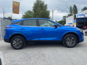 2024 Nissan Qashqai 1.3 Qashqai Acenta Premium Dig-T Mhev 5dr in Blue — image 4