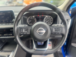 2024 Nissan Qashqai 1.3 Qashqai Acenta Premium Dig-T Mhev 5dr in Blue — image 5