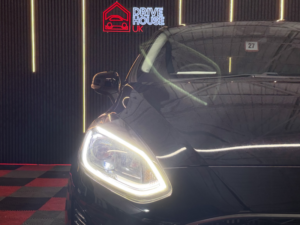 2020 Ford Fiesta 1.0 T Ecoboost Trend in Black — image 4