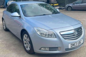 2013 Vauxhall Insignia 2.0 Cdti Sri Auto Euro 5 5dr in Silver — image 2