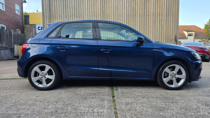 2016 Audi A1 1.6 Tdi Sport Sportback Euro 6 (s/s) 5dr in Blue — image 5