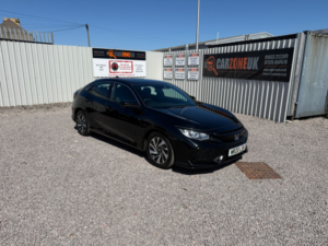 2020 Honda Civic 1.0 Vtec Turbo Se Hatchback 5dr Petrol Manual Euro 6 (s/s) (126 Ps) in Black — image 2