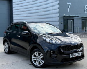2016 Kia Sportage 1.7 Crdi 2 Euro 6 (s/s) 5dr in Black — image 5