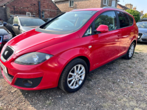 2013 SEAT Altea Xl 1.6 Tdi Cr Se Copa in Red — image 5