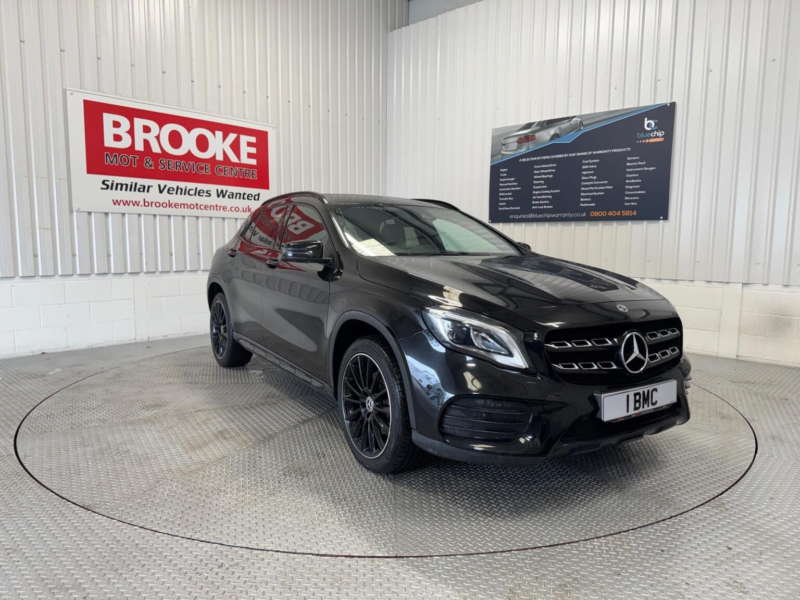 2018 Mercedes-Benz Gla 2.1 Gla220d Amg Line (premium) 7g-Dct 4matic Euro 6 (s/s) 5dr in Black — image 1