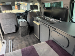 2000 Mazda Bongo Camper Van 4 Berth 2.5td Automatic in Multicolour — image 4