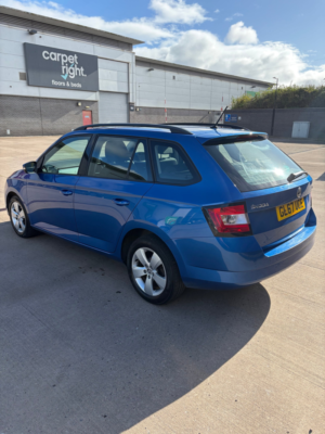 2017 Skoda Fabia 1.0 Tsi Se Estate 5dr Petrol Manual Euro 6 (s/s) (95 Ps) in Blue — image 3