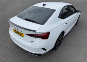 2021 Skoda Octavia 1.4 Tsi Iv 13kwh Vrs DSG Euro 6 (s/s) 5dr in White — image 4