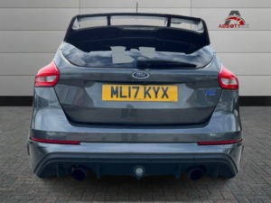 2017 Ford Focus 2.3 T Ecoboost Rs in Grey — image 3