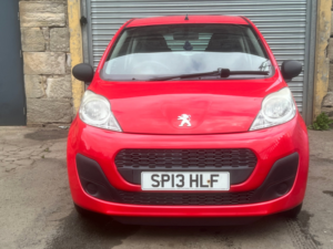 2013 Peugeot 107 1.0 12v Access Hatchback 3dr Petrol Manual Euro 5 (68 Ps) in Red — image 5