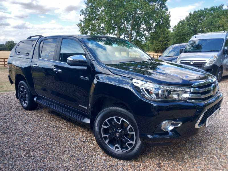 2018 Toyota Hilux 2.4 D-4d Invincible X in Black — image 1