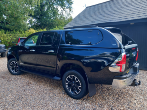 2018 Toyota Hilux 2.4 D-4d Invincible X in Black — image 5