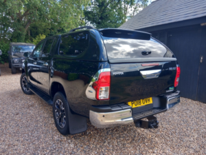 2018 Toyota Hilux 2.4 D-4d Invincible X in Black — image 6