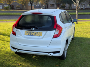 2018 Honda Jazz 1.3 I-Vtec Se Hatchback 5dr Petrol Manual Euro 6 (s/s) (102 Ps) in White — image 6