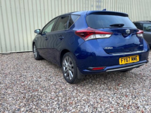 2017 Toyota Auris 1.8 Vvt-H Excel CVT Euro 6 (s/s) 5dr (safety Sense) in Blue — image 4