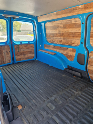 2011 Volkswagen Caddy Maxi 1.6 Tdi C20 Maxi Fwd 5dr in Blue — image 5