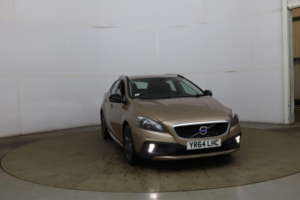 2014 Volvo V40 Cross Country 1.6 D2 Lux Powershift Euro 5 (s/s) 5dr in Bronze — image 3