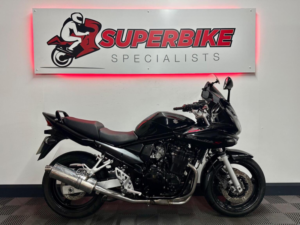 2006 Suzuki Bandit 650s 650 in Black — image 2