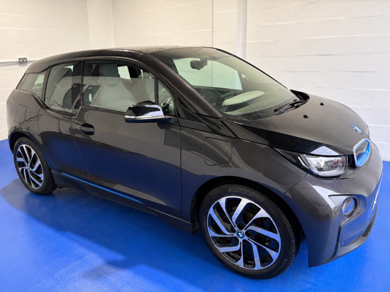 2015 BMW I3 I3 60ah With Range Extender in Grey — image 1