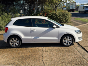 2011 Volkswagen Polo 1.2 Match in White — image 6
