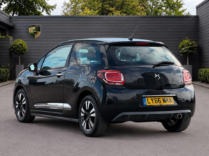 2016 Ds Automobiles Ds 3 1.2 Puretech Chic Euro 6 3dr in Black — image 5