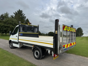 2023 Mercedes-Benz Sprinter 2.0 315 Cdi Progressive in White — image 4