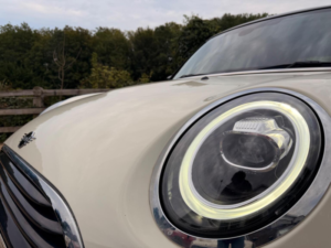 2019 MINI Hatch 1.5 Cooper Classic Euro 6 (s/s) 3dr in White — image 6