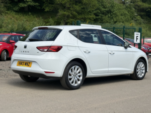 2013 SEAT Leon 2.0 Tdi Cr Se in White — image 5
