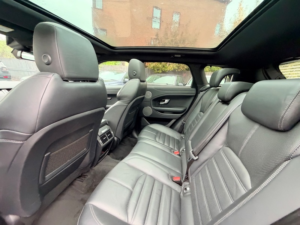 2018 Land Rover Range Rover Evoque Td4 Hse Dynamic in Black — image 4