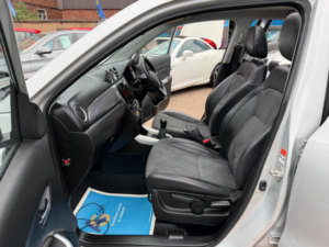 2017 Suzuki Vitara 1.6 Sz5 Euro 6 (s/s) 5dr in Silver — image 4