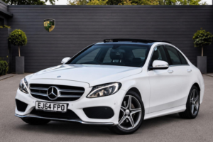 2014 Mercedes-Benz C Class 2.1 C220 Bluetec Amg Line (premium) G-Tronic+ Euro 6 (s/s) 4dr in White — image 5