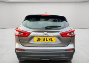 2019 Nissan Qashqai 1.5 Dci Acenta Premium Euro 6 (s/s) 5dr in Grey — image 3