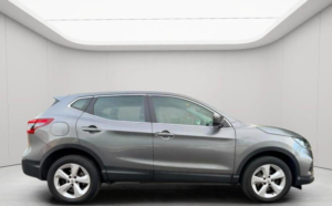 2019 Nissan Qashqai 1.5 Dci Acenta Premium Euro 6 (s/s) 5dr in Grey — image 4