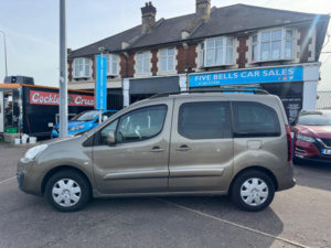 2016 Citroen Berlingo 1.6 Bluehdi Flair Multispace MPV Etg6 Euro 6 (s/s) 5dr in Brown — image 2