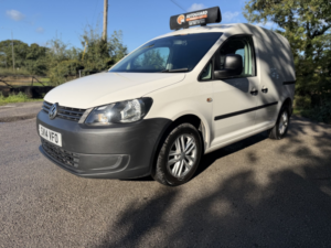 2014 Volkswagen Caddy 1.6 Tdi Bluemotion Tech C20 Startline in White — image 5