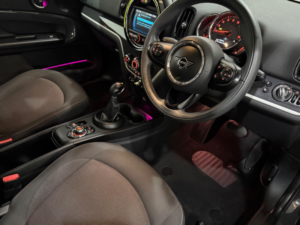 2018 MINI Countryman 1.5 7.6kwh Cooper Se Auto All4 Euro 6 (s/s) 5dr in Grey — image 4