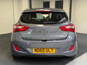 2015 Hyundai I30 1.6 Crdi Blue Drive Se Dct Euro 6 (s/s) 5dr — image 4