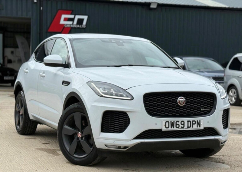 2020 Jaguar E-Pace 2.0 D180 Chequered Flag Auto AWD Euro 6 (s/s) 5dr in White — image 1