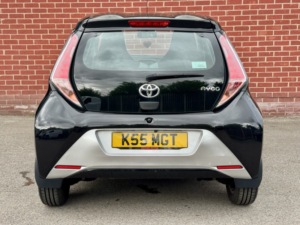 2015 Toyota Aygo 1.0 Vvt-I X-Clusiv in Black — image 6