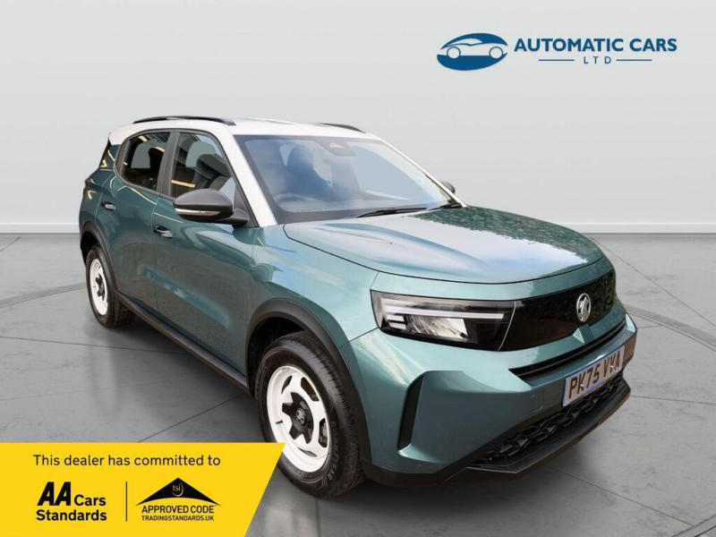 2025 Vauxhall Frontera Design in Green — image 1