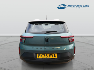 2025 Vauxhall Frontera Design in Green — image 6
