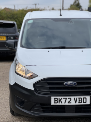 2022 Ford Transit Connect 1.5 Transit Connect Leader Hp Van Lwb 250 L2 1.5l Ecoblue 100ps Fwd 6 Speed Manual in White — image 3