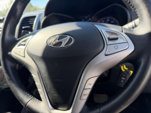 2013 Hyundai Ix20 1.6 Active Auto Euro 5 5dr in White — image 6