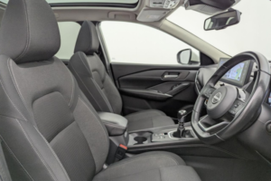 2022 Nissan Qashqai 1.3 Dig-T Mhev N-Connecta SUV 5dr Petrol Hybrid Manual Euro 6 (s/s) (140 Ps) in White — image 3