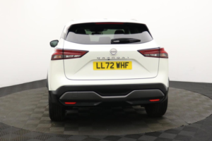 2022 Nissan Qashqai 1.3 Dig-T Mhev N-Connecta SUV 5dr Petrol Hybrid Manual Euro 6 (s/s) (140 Ps) in White — image 6
