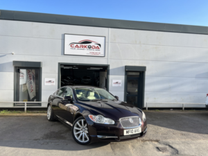 2010 Jaguar Xf 3.0 D V6 Premium Luxury in Red — image 2