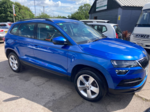 2021 Skoda Karoq 1.0 Tsi Se SUV 5dr Petrol Manual Euro 6 (s/s) (116 Ps) in Blue — image 3