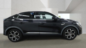 2022 Renault Arkana 1.6 E-Tech S Edition Auto 2WD Euro 6 (s/s) 5dr in Black — image 4